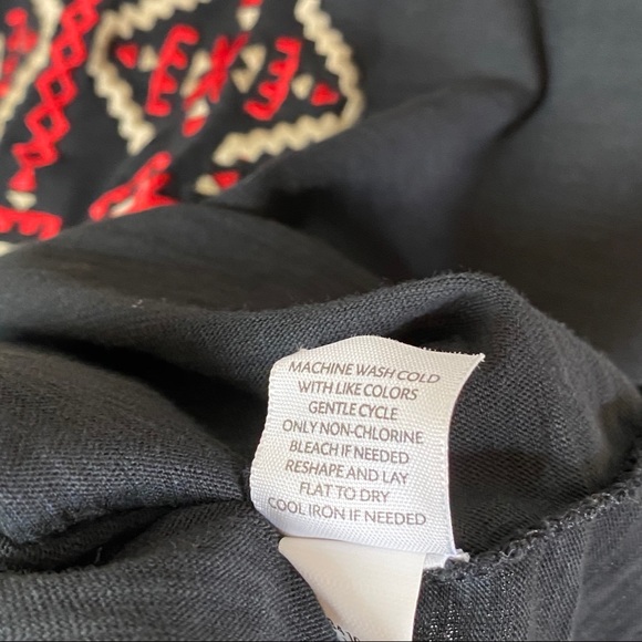 J. Jill Black Tank w/ Embroidered Detail NWT - Picture 5 of 6